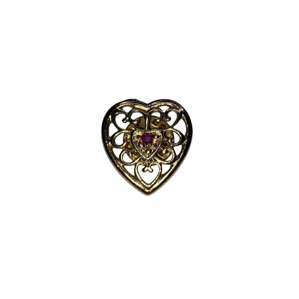 Vintage Gold Tone Filigree Heart Brooch Red Center Stone Openwork Pin Jewelry